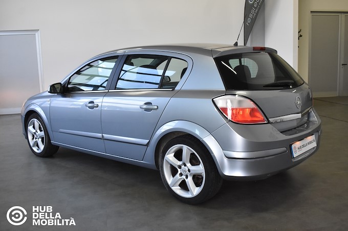 OPEL Astra 1.7 CDTI 101CV 5 porte Elegance